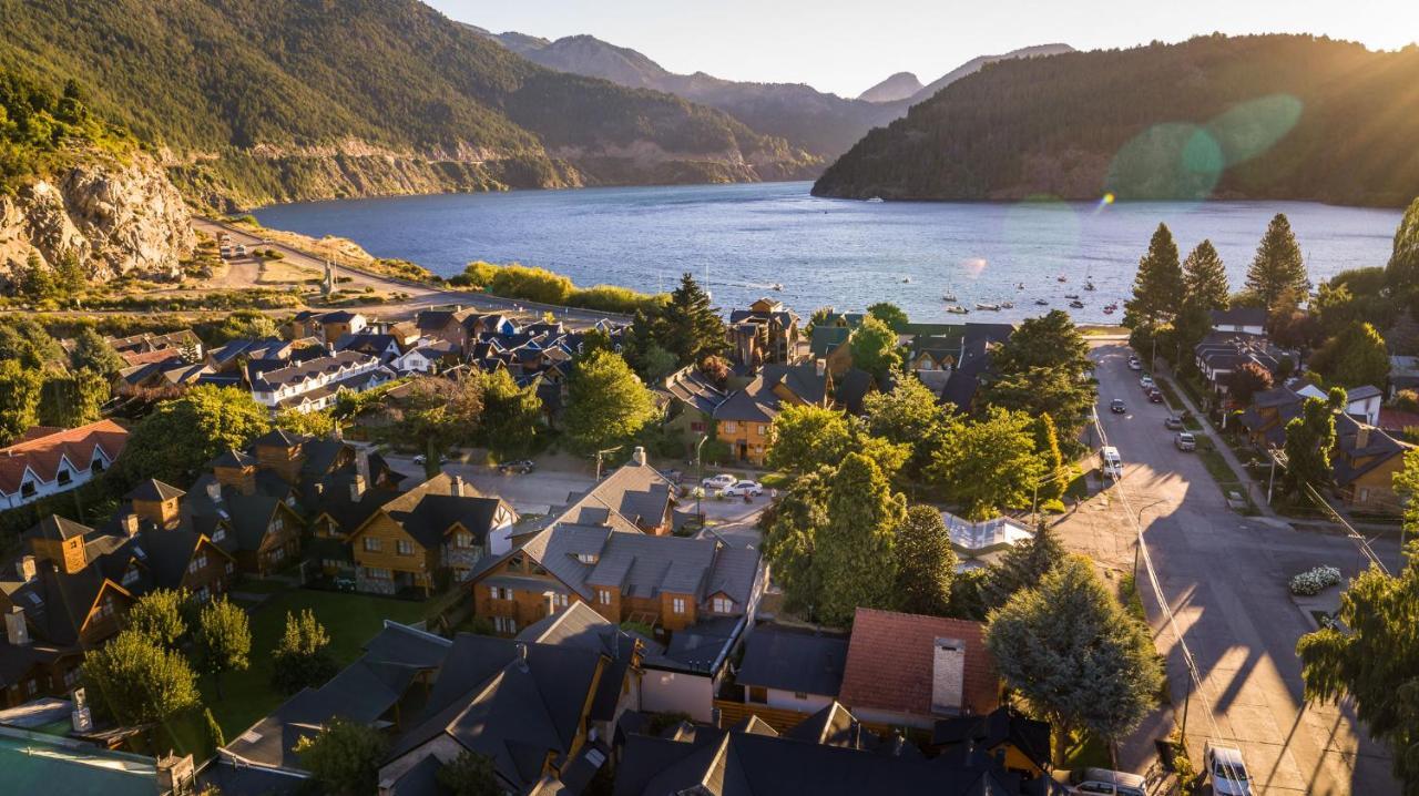 Apart Hotel Naum San Martin de los Andes Bagian luar foto